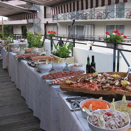 Hotel Amelie Brides-les-Bains Bagian luar foto