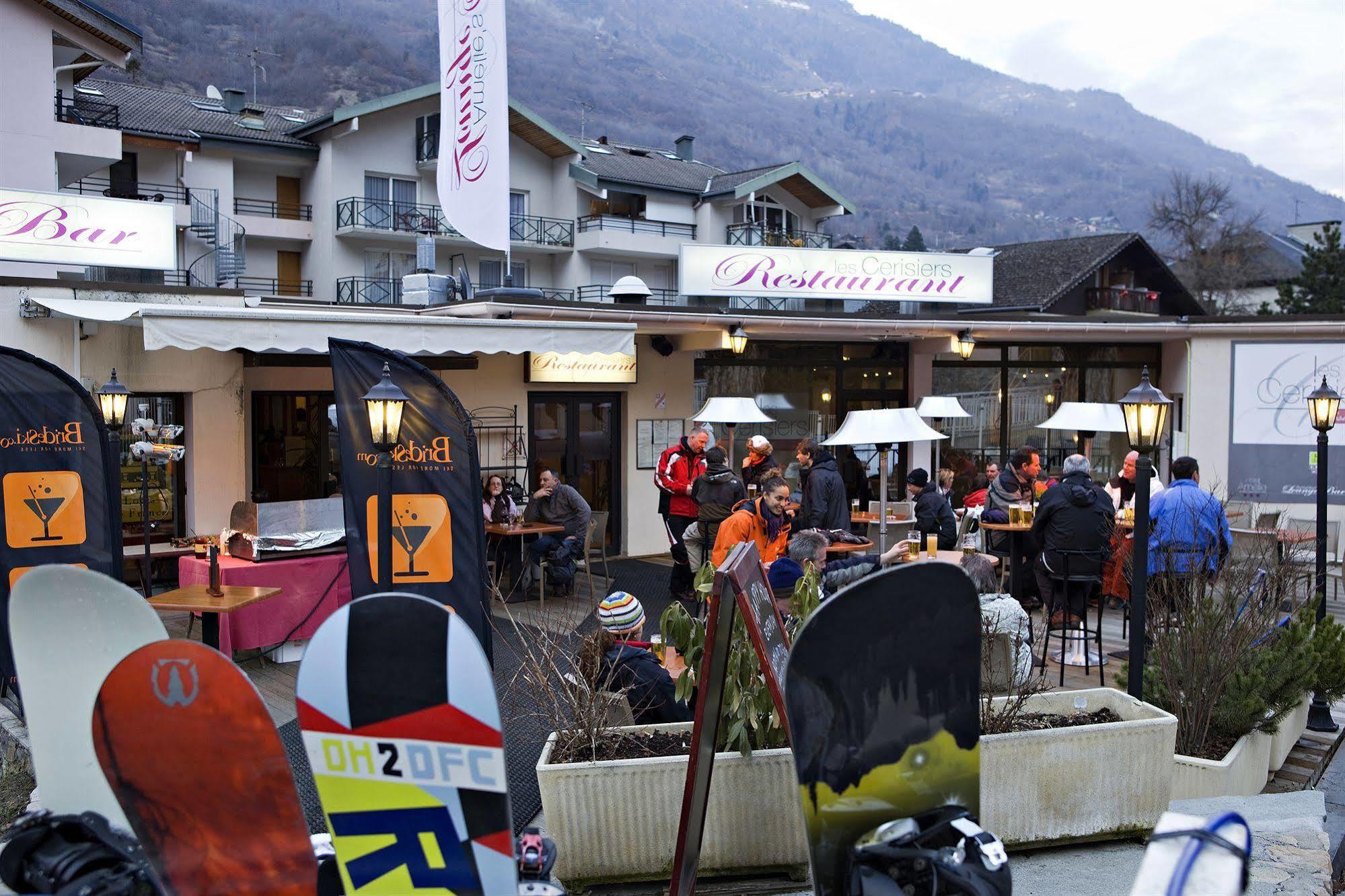 Hotel Amelie Brides-les-Bains Bagian luar foto